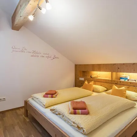 Alpen Alte Talstation Apartment Lenggries